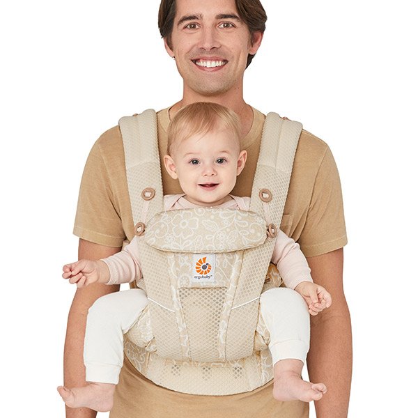 画像10: ErgoBabyCarrier オムニ ブリーズ クリームフラワーレース 専用カバーセット(本体SG+専用カバー/ダブルガーゼ アイボリー) (10)