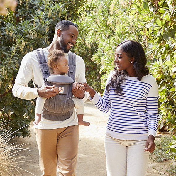 画像14: ErgoBabyCarrier オムニ ブリーズ グラファイトグレー オールシーズン2点セット(オムニ ブリーズ+オールウェザーダウン3WAY防寒ケープ / グレー) (14)