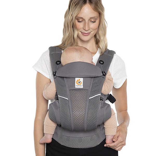 画像15: ErgoBabyCarrier オムニ ブリーズ グラファイトグレー オールシーズン2点セット(オムニ ブリーズ+オールウェザーダウン3WAY防寒ケープ / グレー) (15)